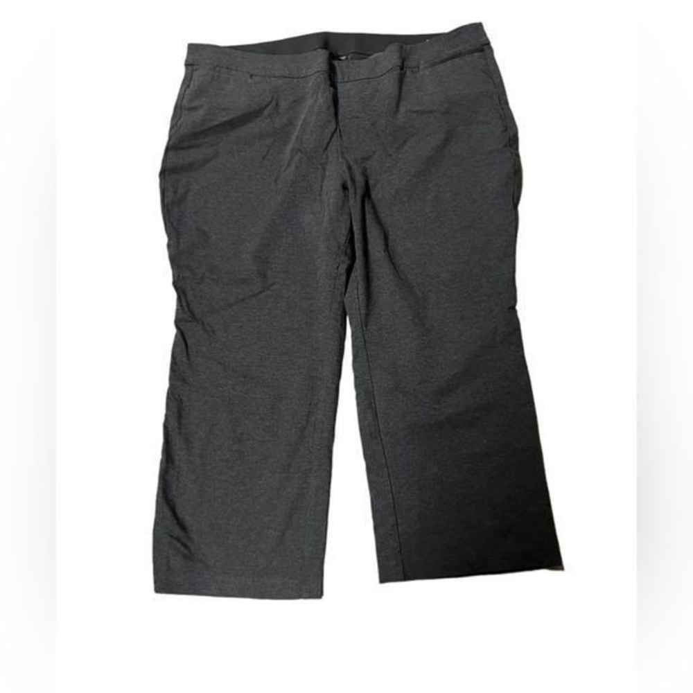 Lane Bryant size 26/28 gray capri pants